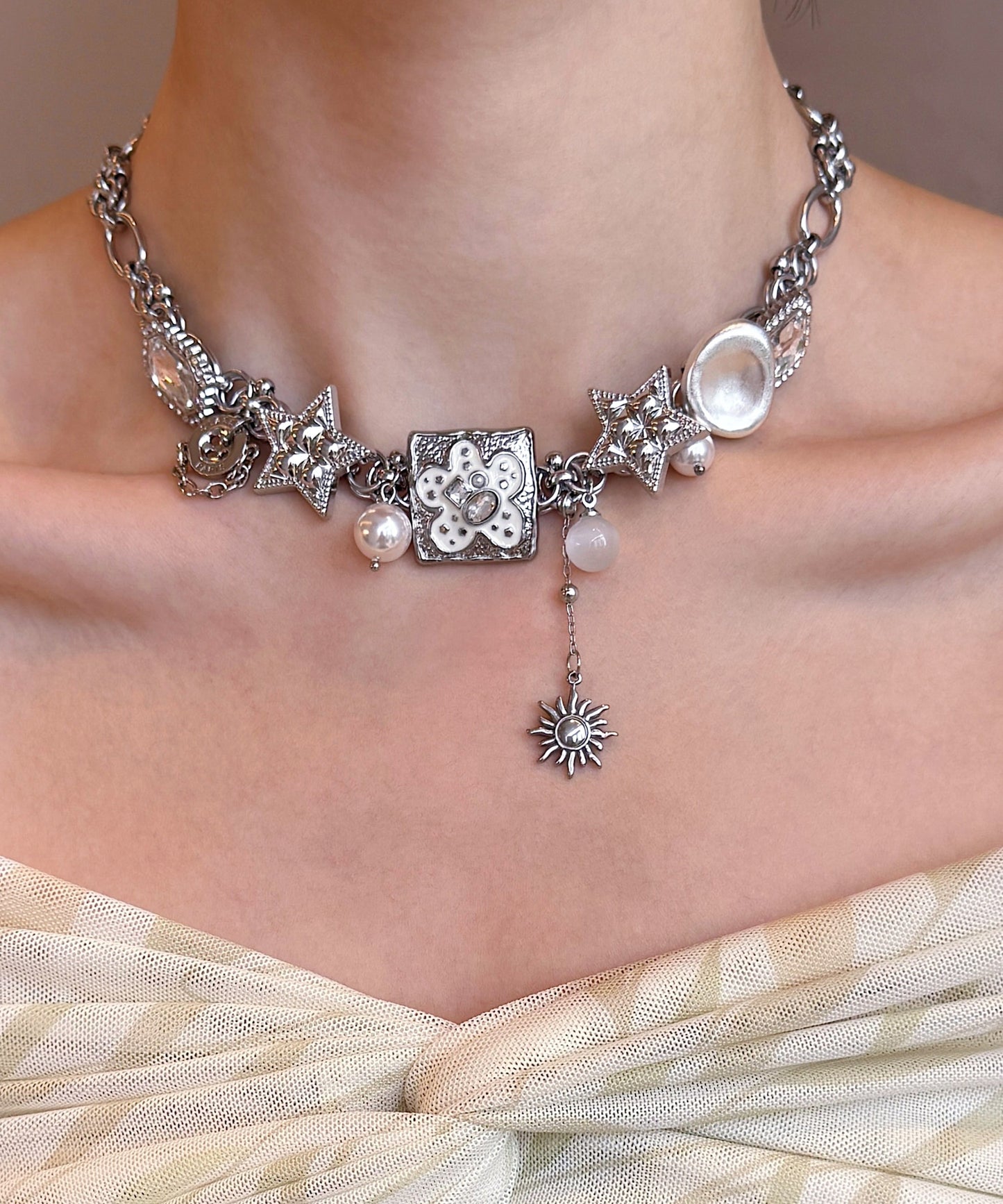 Boutique Silk Stainless Steel Floral Star Pearl Cat's Eye Pendant Necklace