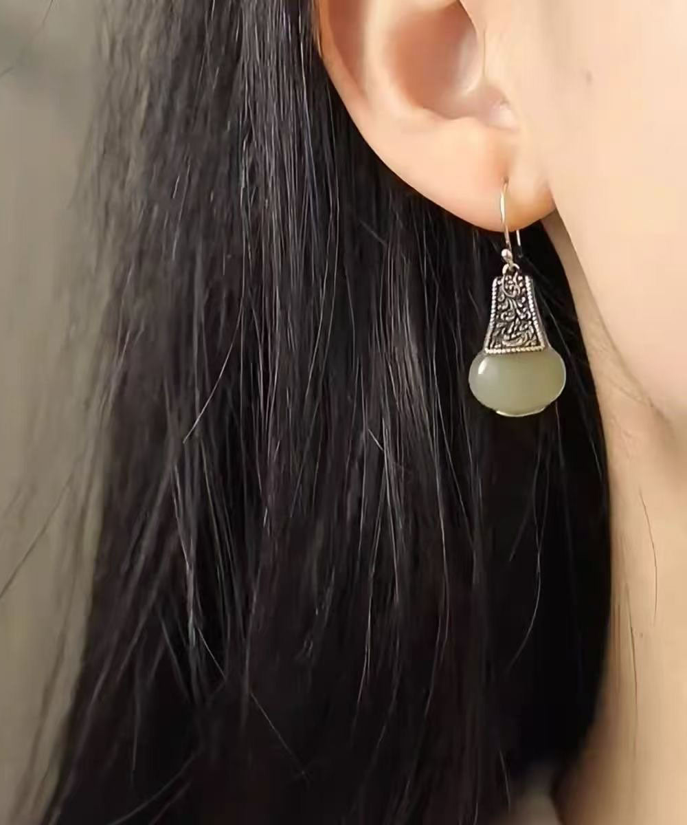 Pendientes colgantes de jade con incrustaciones de plata de ley y seda de boutique