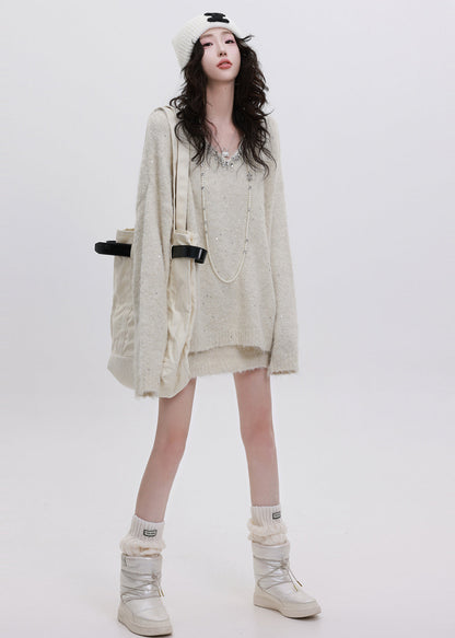 Conjunto de dos piezas de suéter y falda de punto cálido con lentejuelas blancas de Boutique para invierno