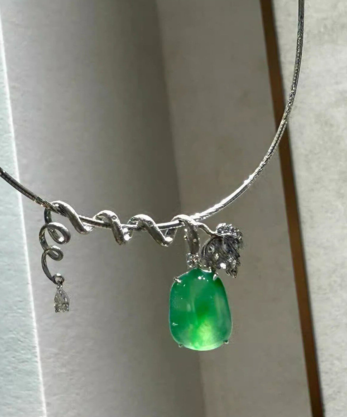 Brief Green Stainless Steel Inlaid Zircon Jade Pendant Necklace