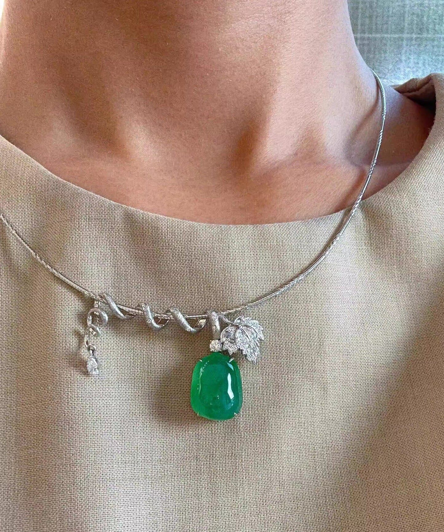 Brief Green Stainless Steel Inlaid Zircon Jade Pendant Necklace