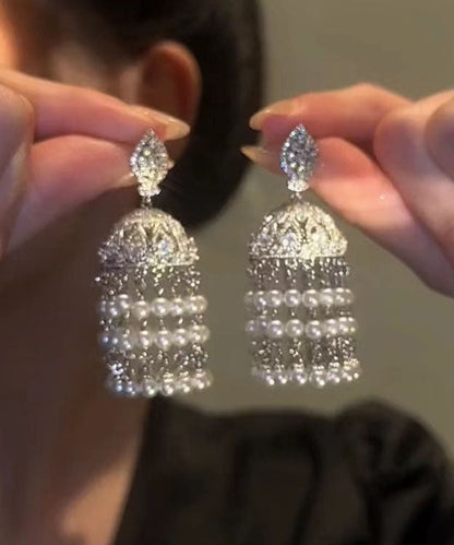 Pendientes colgantes con borlas y campanillas de viento de cobre blanco dorado con circonitas y perlas