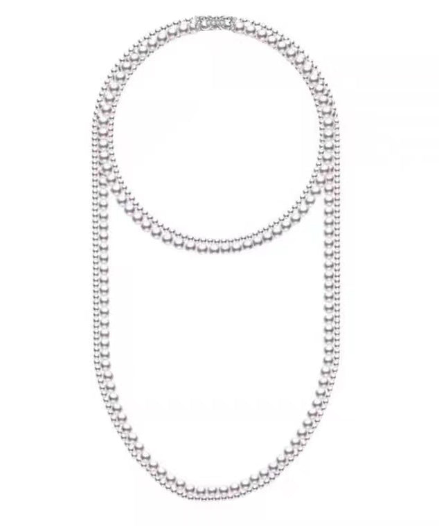 Kurze weiße handgefertigte Perlenkette mit Perlenbesatz