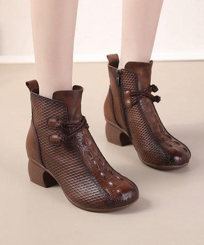 Braune Stiefel mit Krokodilmuster, dickes Rindsleder, elegante Stiefel