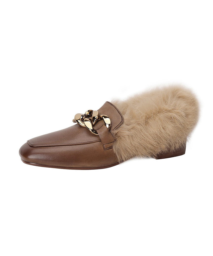 Braune Penny Loafer aus Rindsleder mit elegantem Ziernähten und flauschigem Wollfutter