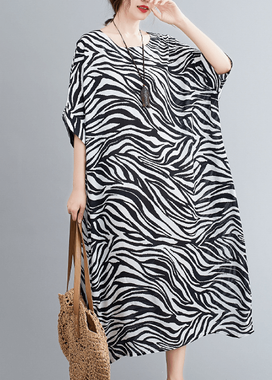 Handmade Black Striped Dress Pattern O Neck Batwing Sleeve Dress - SooLinen