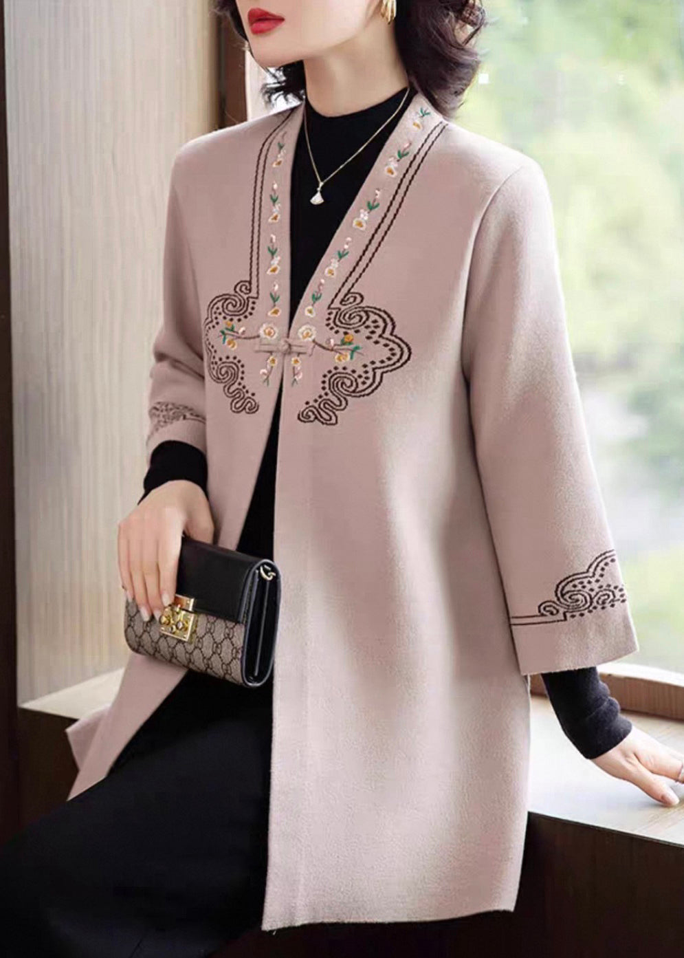 Camel Print Button Woolen Cardigans Spring