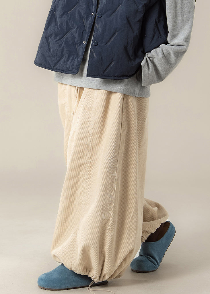 Lässige, aprikosenfarbene Baumwollhose mit hohem Bund und Kordelzug für den Frühling