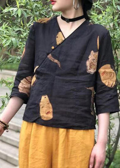 Lässiges schwarzes Leinenhemd mit Knopfdruck und halblangen Ärmeln