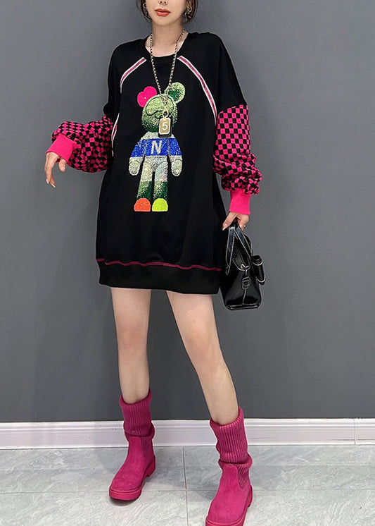 Lässiger schwarzer Pullover mit Rundhalsausschnitt und langen Ärmeln