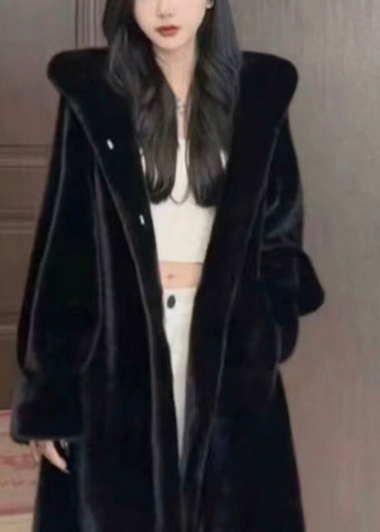 Gabardina larga informal de terciopelo de visón con capucha y retazos negros para invierno