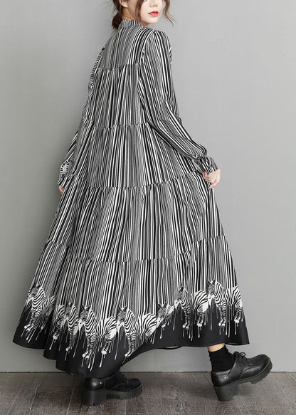 Lässiges schwarzes Peter-Pan-Kragen-gestreiftes Patchwork-Kleid