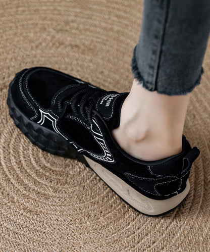 Lässige, kamelfarbene Wildleder-Ballerinas mit Schnürung