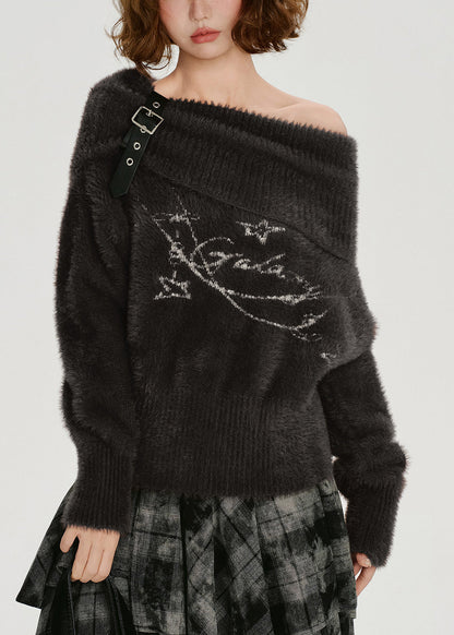 Lässiger Winterpullover aus Schokoladenbraun mit Cut-Out-Schultern und Kunstpelz-Strickmuster