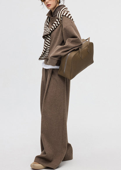 Lässiges zweiteiliges Kaschmir-Set mit Peter-Pan-Kragen und Knöpfen in Kaffeebraun für den Winter