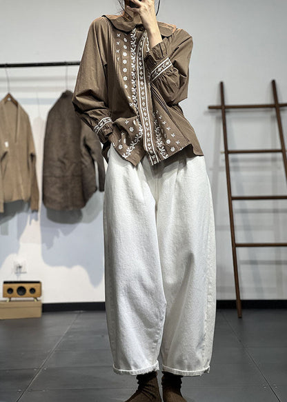 Lässiges Schokoladenbraunes Peter Pan Kragen Besticktes Knitter Baumwollhemd Herbst