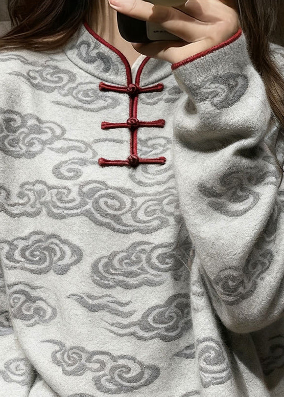 Lässiger grauer Strickpullover mit Stehkragen und Wolkenmuster für den Winter