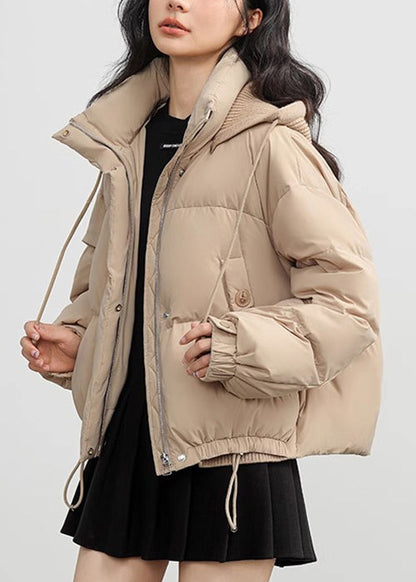 Abrigo acolchado informal de plumón de pato con bolsillos abotonados y cordón ajustable color caqui