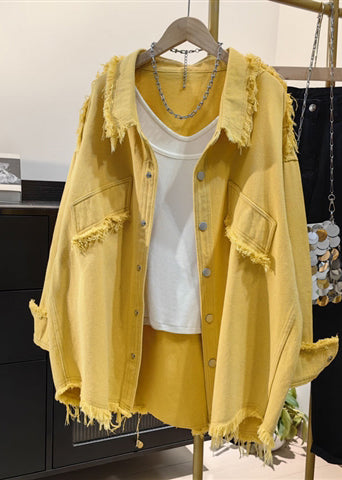 Lässiger, rosafarbener Oversize-Jeanshemdmantel mit Quasten für den Frühling