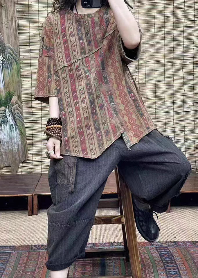 Lässiges T-Shirt aus Baumwolle mit asymmetrischem Patchwork-Print für den Sommer