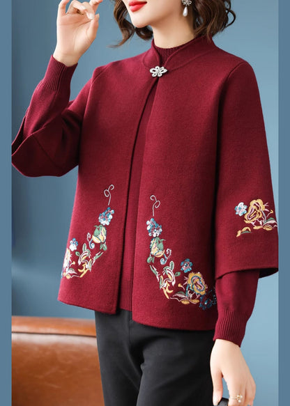 Lässiges rotes Zweiteiler-Set aus Baumwollstrick mit Stehkragen für den Frühling