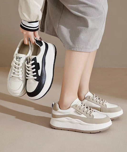 Lässige weiße Schuhe mit Plateau-Schnürung und hohem Keilabsatz