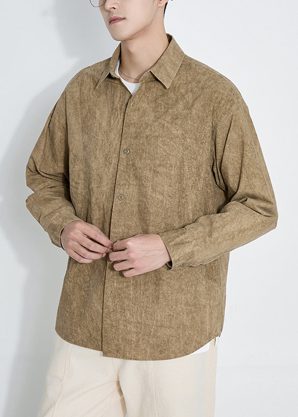 Lässige gelbe Herrenhemden aus Baumwolle mit Peter-Pan-Kragen und Knöpfen für den Frühling