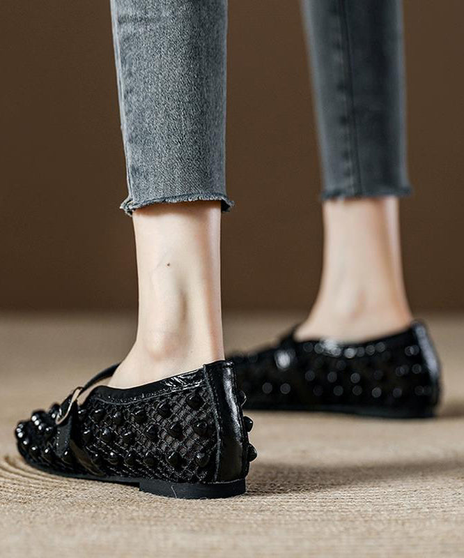 Zapatos planos con cuentas de uñas de malla transpirable color champán que unen cuero de vaca