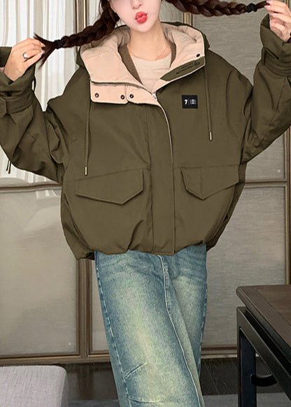 Parkas elegantes de invierno con capucha y relleno de algodón fino de patchwork verde militar