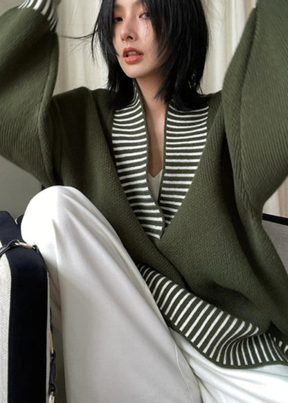 Suéter de punto con cuello en V y rayas de patchwork verde militar elegante para primavera