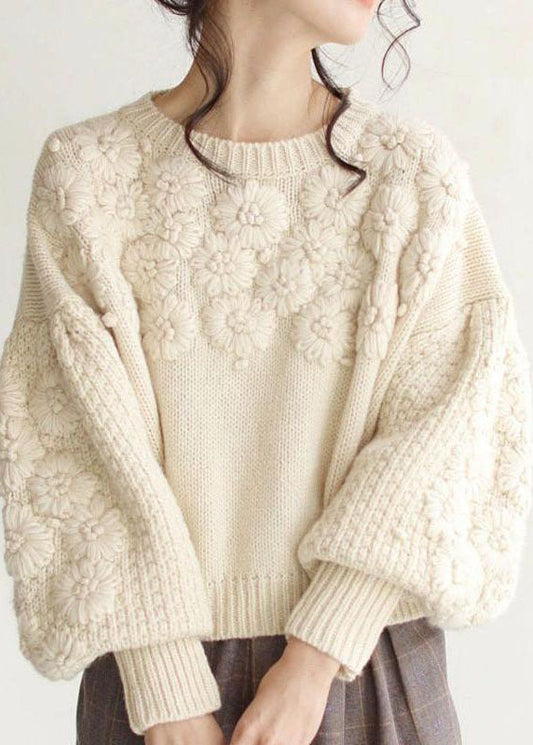 Schicke beige dicke warme bestickte Herbst-Strickpullover