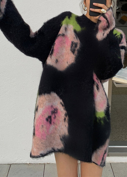 Schickes schwarzes O-Ausschnitt-Kuscheliges Baumwollstrick-Mittelkleid mit langen Ärmeln