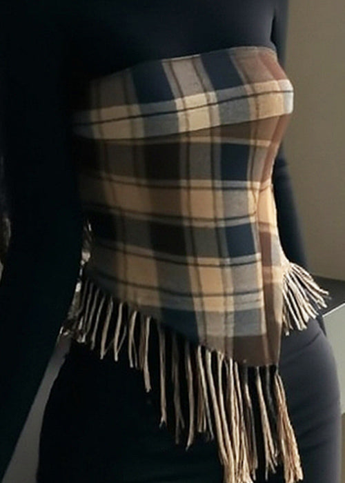 Schicke schwarze Strickoberteile aus Baumwolle mit Quasten und Karomuster für den Frühling