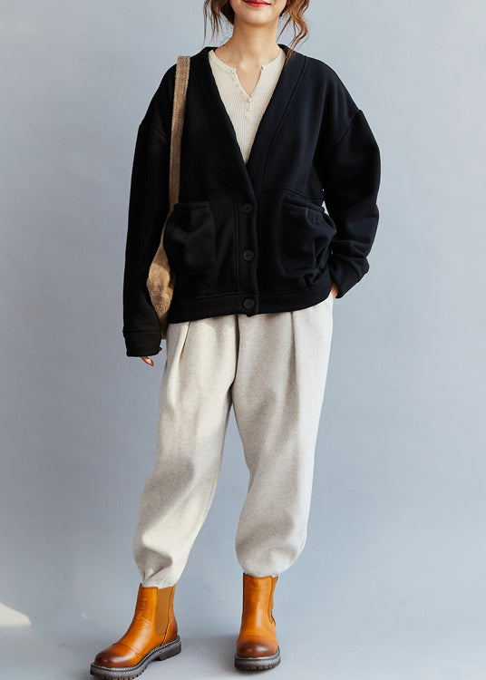 Schicker schwarzer V-Ausschnitt mit Taschen, warmer Fleecemantel für den Winter