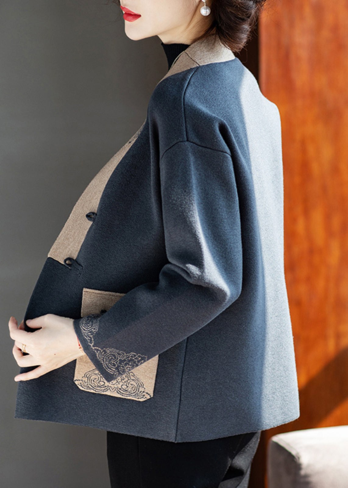 Chic Charcoal Grey V Neck Print Pockets Woolen Coat Spring