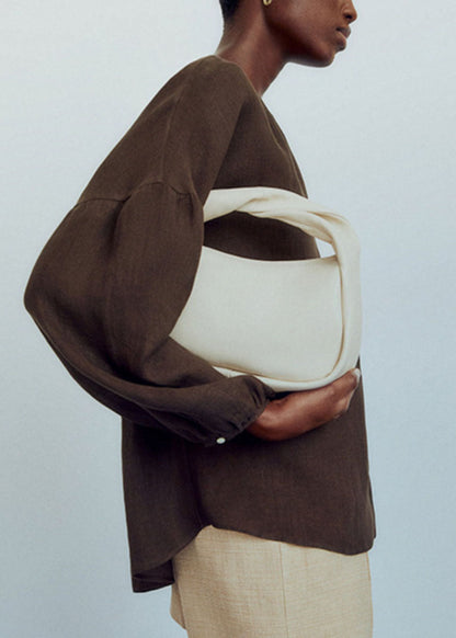 Camisas elegantes de color chocolate con cuello en V y diseño patchwork, de manga farol.