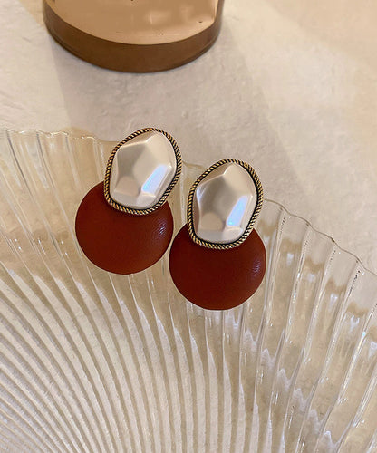 Elegante Ohrstecker aus Kupfer-PU-Perlen mit geometrischem Muster in Kaffeebraun