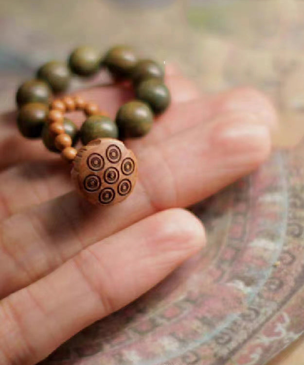 Elegante pulsera con borlas y cuentas Olivary Nucleus en bloques de color