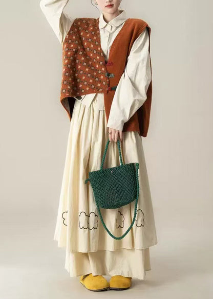 Conjunto de tres piezas de punto bordado asimétrico en color naranja chic para primavera