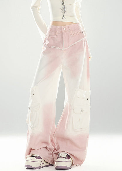 Schicke, hochgeschnittene Jeans mit rosa Farbverlauf und Taschen für den Frühling