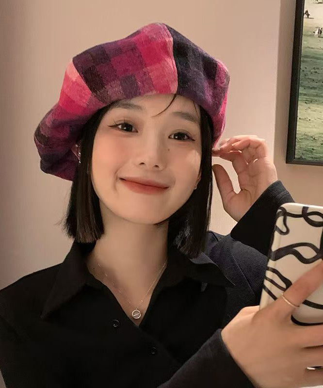 Boina de lana versátil y elegante a cuadros rojos