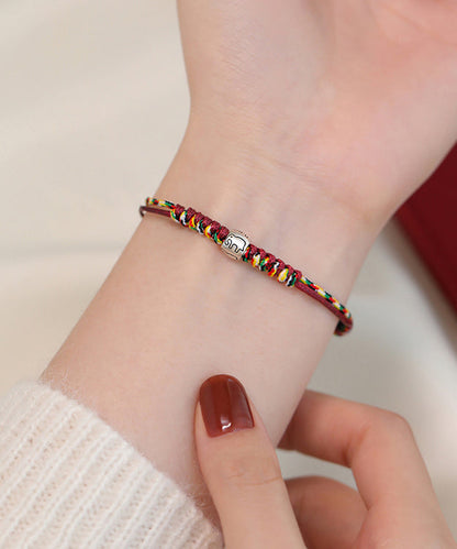 Schickes rotes Elefantenarmband aus Sterlingsilber