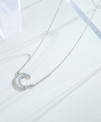 Schicke Halskette aus Sterlingsilber mit Mondanhänger