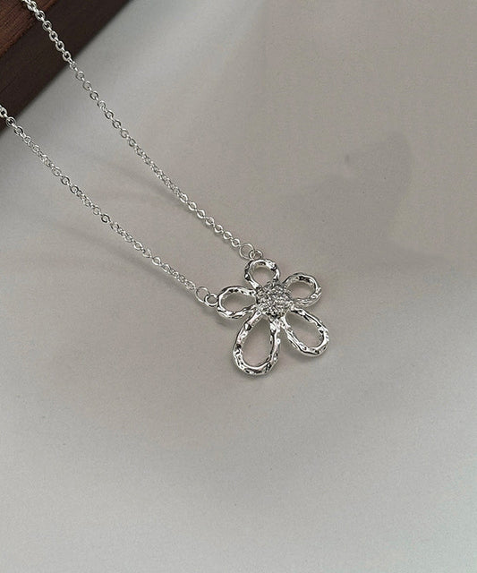 Schicke Halskette aus Sterlingsilber mit Zirkonia-Sonnenblumen-Anhänger
