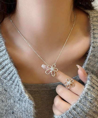 Schicke Halskette aus Sterlingsilber mit Zirkonia-Sonnenblumen-Anhänger