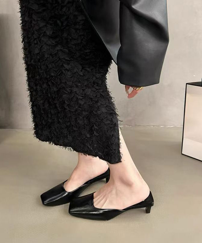 Schicke silberne Chunky-Sandalen aus Kunstleder