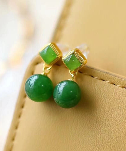 Elegantes pendientes colgantes de jade dorado en plata de ley verde espinaca