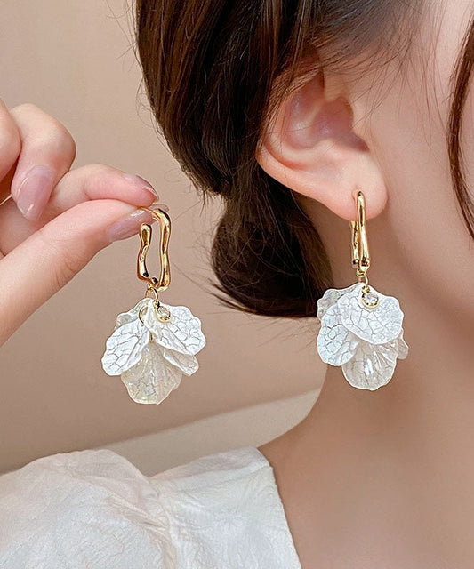 Elegantes pendientes colgantes florales de cobre blanco dorado