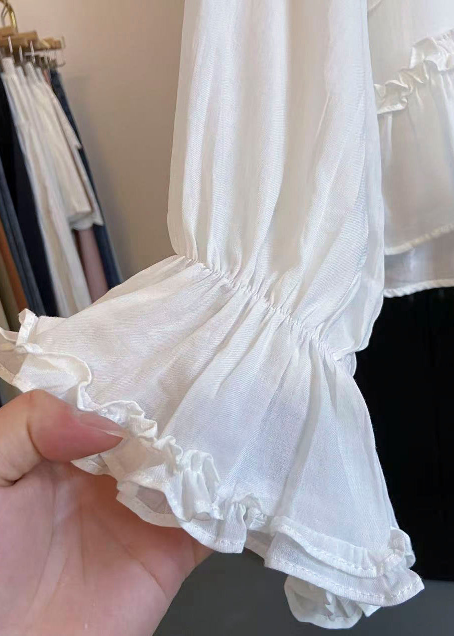 Schicke weiße Rüschenblusen aus Baumwolle mit Schnürung für den Herbst