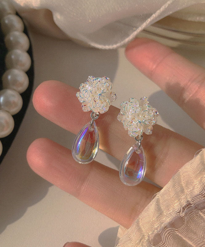 Elegantes pendientes de gota de agua con diseño floral de cristal de aleación de plata esterlina blanca